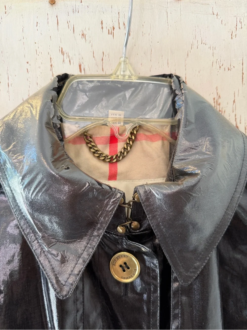 BURBERRY VINTAGE PATENT LEATHER TRENCHCOAT - Picture 6 of 14